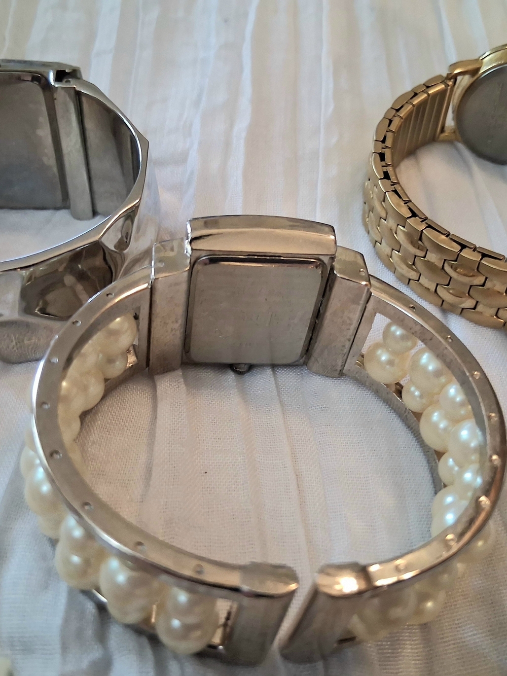 Mixed Watch Collection - Assorted Colors - Picture 12 of 14